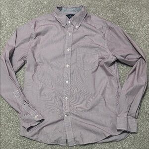 American Eagle Outfitters Men's Lavender Button-Down Shirt